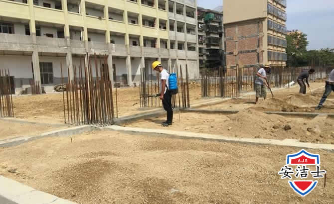 东方学校机关防治白蚁